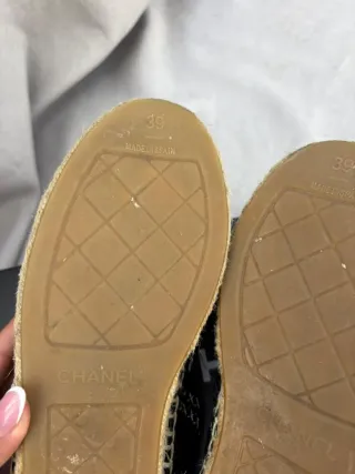 Alpargatas Chanel Negras y Plateadas