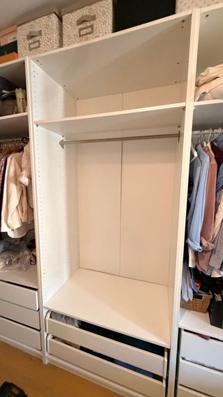 Armario PAX Ikea con barra y cajones