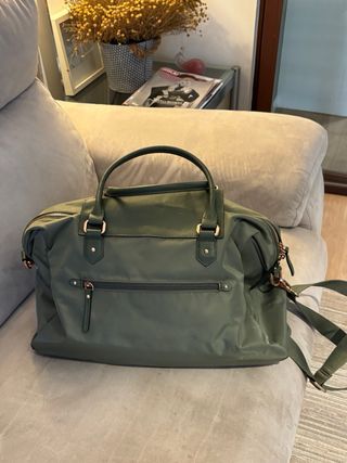 Cinco mochilas y bolsas deportivas