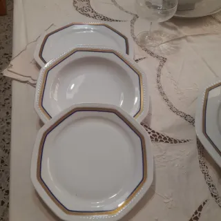 Servizio Piatti Porcellana Oro e blu cobalto