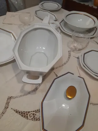 Servizio Piatti Porcellana Oro e blu cobalto