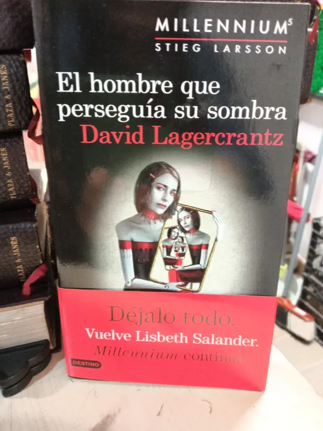 El hombre que perseguía su sombra (Serie Millen...