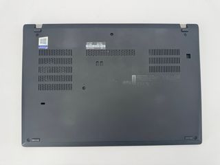 Lenovo ThinkPad T490 (2018)