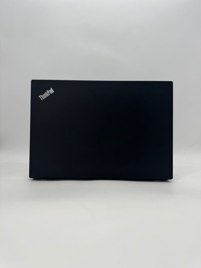 Lenovo ThinkPad T490 (2018)