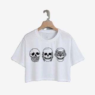 Camiseta Crop Top Calaveras Verano
