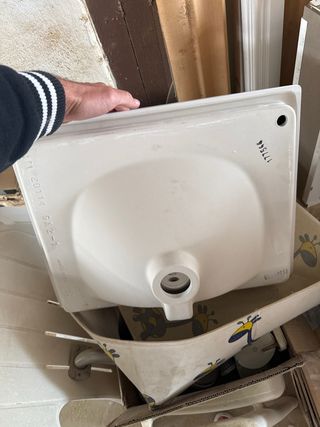 Lavabo de encimera Roca Diverta