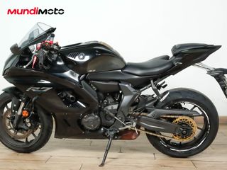 YAMAHA R7 A2