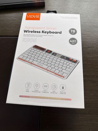 Teclado Bluetooth VIDVIE transparente con luz.