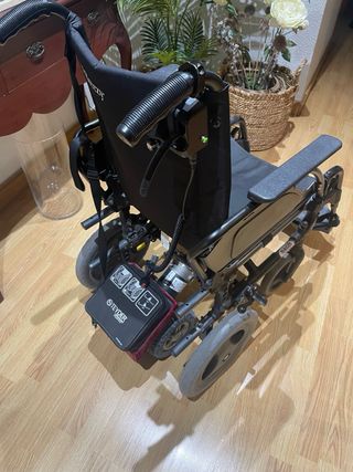 Silla de ruedas motorizada