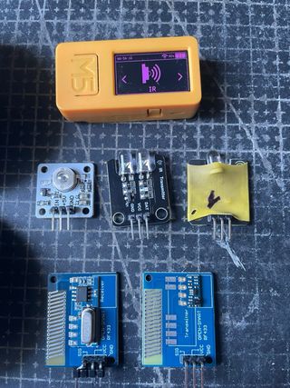M5StickC PLUS2 - Microcontrolador ESP32-PICO LCD