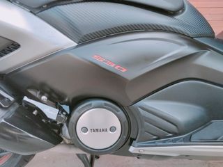 Yamaha T MAX 530