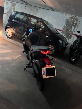 Kawasaki ER6-n Negra