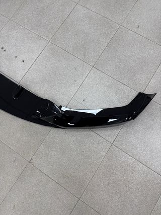 Parachoques delantero BMW F44