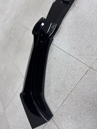 Parachoques delantero BMW F44