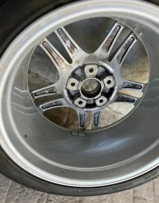 Llantas Porsche Panamera Originales con Neumáticos