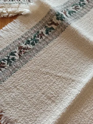 Tovaglia con 12 tovaglioli caprioli