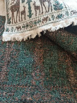 Tovaglia con 12 tovaglioli caprioli