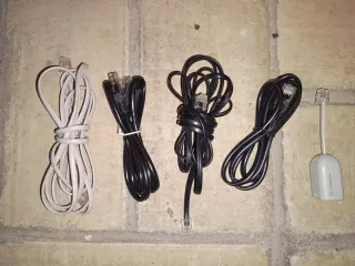 Lote cables telefonía y ethernet Vodafone