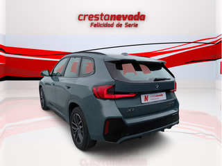 MW X1 sDrive18dA Pack M