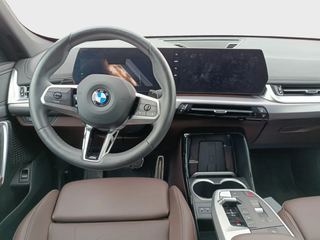 MW X1 sDrive18dA Pack M