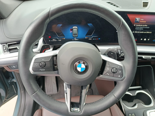 MW X1 sDrive18dA Pack M