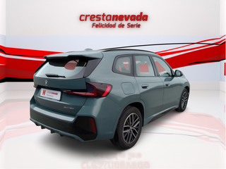 MW X1 sDrive18dA Pack M