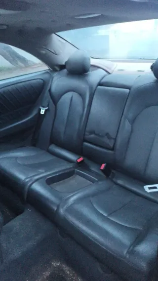 Mercedes-Benz  CLK 2005