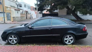 Mercedes-Benz  CLK 2005