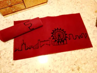 Coppia tappeti con skyline Londra