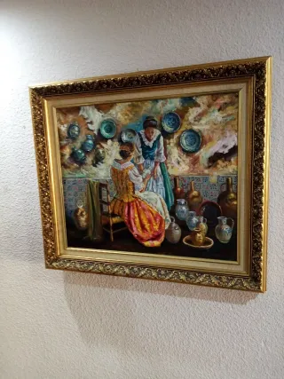 Cuadro decorativo con marco dorado