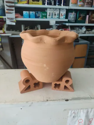 Calzo o taco de barro con formas