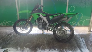 Kawasaki 250 4t