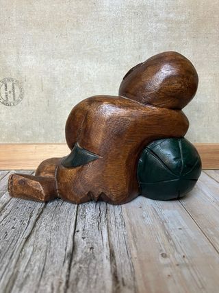 Scultura in legno orientale