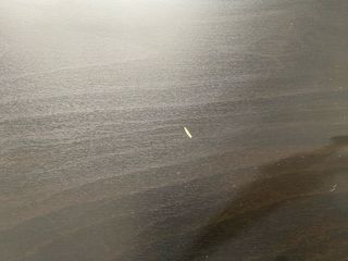 Escritorio negro con 2 cajoneras