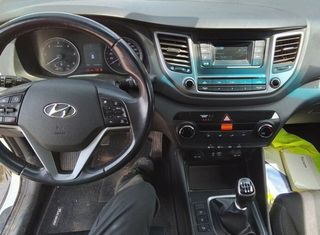 5198494 aleta del izq hyundai tucson classic blue