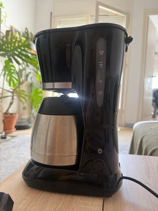 Cafetera de goteo Orbegozo con Termo