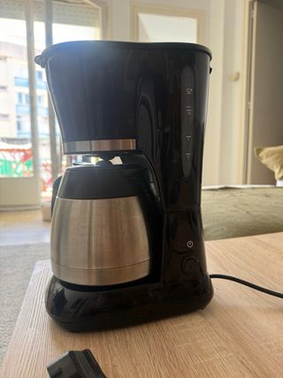Cafetera de goteo Orbegozo con Termo