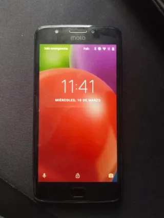 Teléfono Motorola Gris