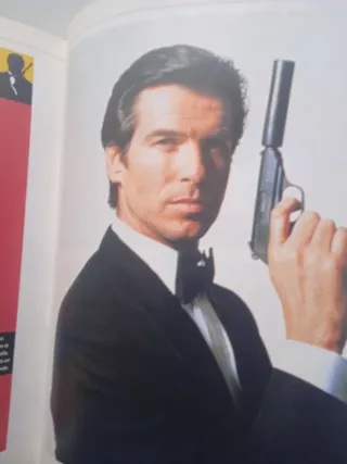 Libro James Bond 007