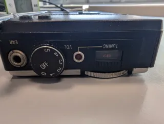 Radio Sanyo AM/FM Quartz RPM 6800U