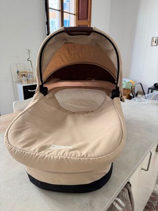 Cochecito Cybex Melio Carbon Beige