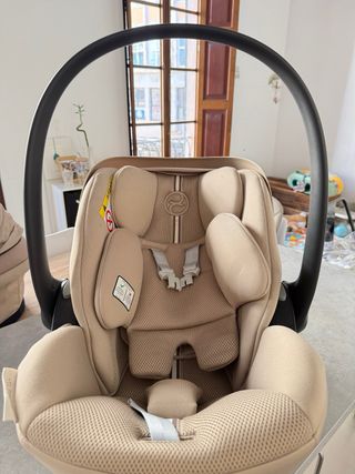 Cochecito Cybex Melio Carbon Beige