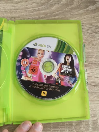 Grand Theft Auto IV Edición Completa Xbox 360