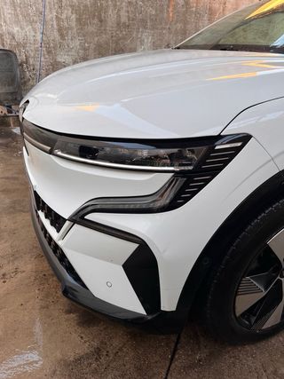Renault Megane E-Tech - Eléctrico