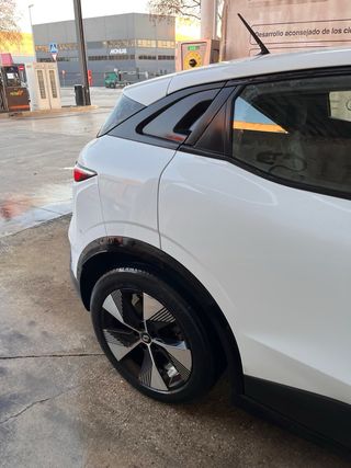 Renault Megane E-Tech - Eléctrico