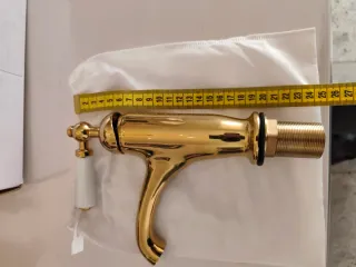 Grifo baño de latón (a estrenar).