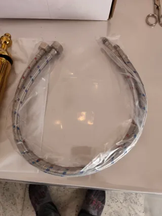 Grifo baño de latón (a estrenar).