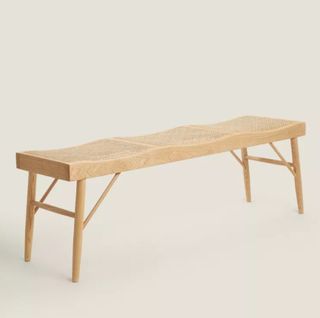 Sillas de comedor y banco de ratán