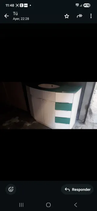 Mueble de baño con lavabo