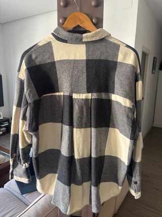 Camisa Zara cuadros beige y gris